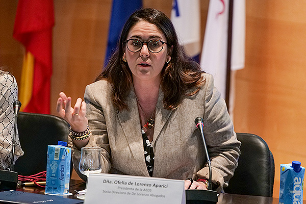 Ofelia de Lorenzo, socia directora del Área Jurídica-Contenciosa de Lorenzo Abogados.