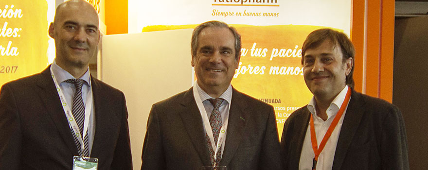 Sergio Marco, Jesús Aguilar y Rafael Borrás, director de Relaciones Institucionales de Teva. 