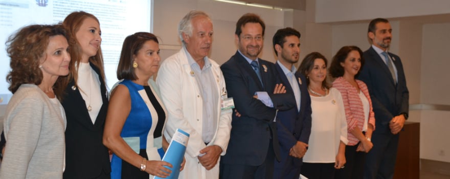 Foto de familia con todos los ponentes y organizadores del acto. 