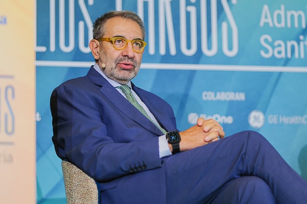 Jesús Fernández Sanz, consejero de Sanidad de Castilla-La Mancha.