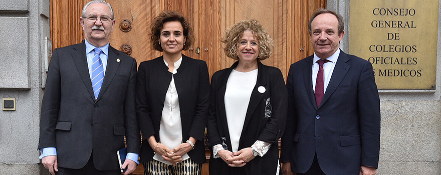 Serafín Romero, presidente de la OMC; Dolors Monserrat; Concepción Sánchez Pina, presidenta de Aepap, y Javier Castrodeza, secretario general de Sanidad.