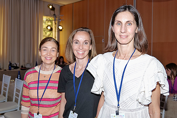 Sofia Cortiguera, jefa de Servicio del Hospital Cruz Rioja Bilbao ;Susana Urrutia, jefa de Servicio de Mutualia; e Idoia Beobide, responsable del Hospital Bermingham.