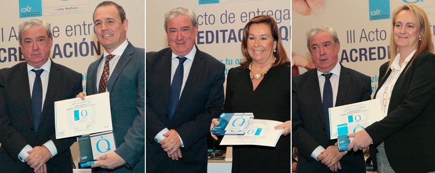 Félix Bravo con Jorge Bachellere, director médico del Hospital Perpetuo Socorro; María del Mar Iglesias, directora sanitaria territorial de Asepeyo; y Celia Moar, directora de Gestión de HM Hospitales. 