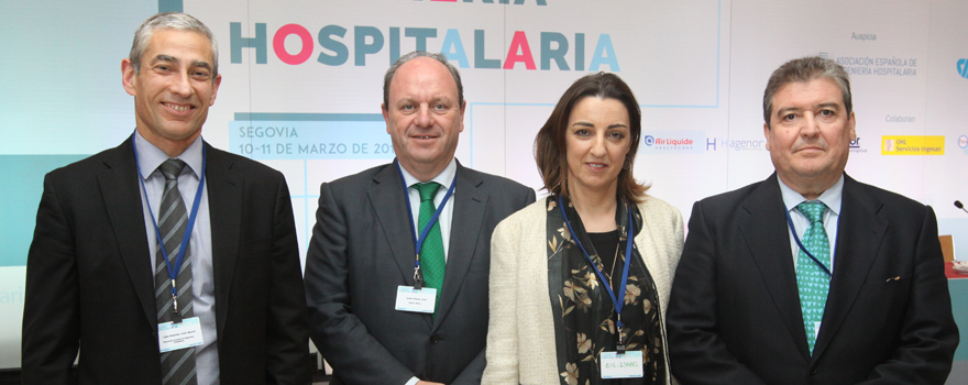 Pedro Manuel López, Javier Godoy, Isabel Gil, arquitecta; y Luis Blázquez, director comercial de Carburos Metálicos. 