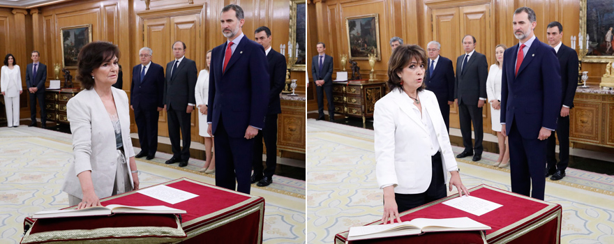 Momento de la toma de posesión de, a la izquierda, Carmen Calvo como vicepresidenta y ministra de Presidencia, Relaciones con las Cortes e Igualdad; y Dolores Delgado como ministra de Justicia.