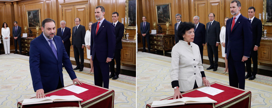 José Luis Ábalos asume, a la izquierda, la cartera de Fomento. A la derecha, Isabel Celáa es la nueva ministra de Educación y de Formación Profesional.