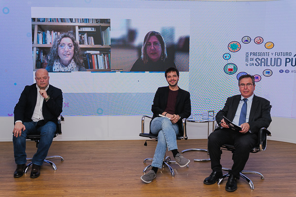 Vía Online: Marta Piñeiro, directora del Centro Gallego para el Control y la Prevención de las Enfermedades.