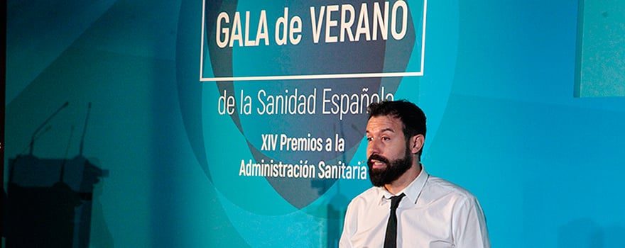 El monologuista Roberto Gontán en un momento de la gala.