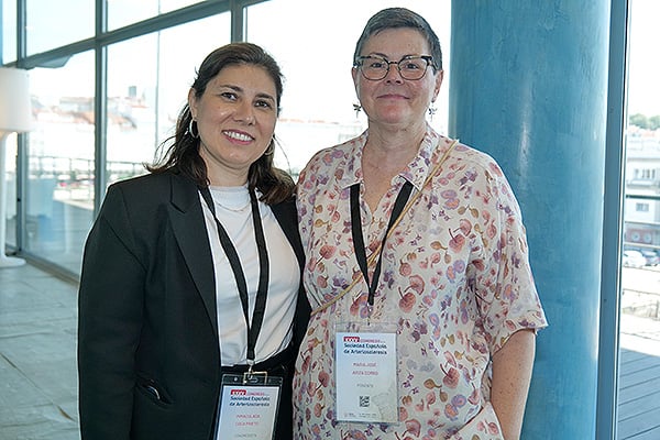 Inmaculada Coca Prieto, de la Unidad de Lípidos del Hospital Clínico Virgen de la Victoria (Málaga), y Mª José Ariza, del Laboratorio de Lípidos y Arteriosclerosis del Centro de Invetigación Médico-Sanitarias (Cimes) de la Universidad de Málaga.