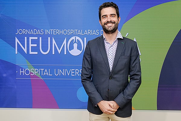 Alejandro Maiso, facultativo Especialista de la Sección de Neumología del Hospital Universitario del Tajo.