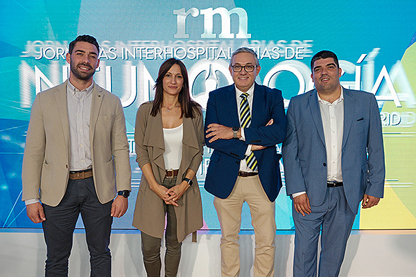 Sergio Campos posa junto a José Ángel Moreno, Alia Nehme y Manuel Rico.