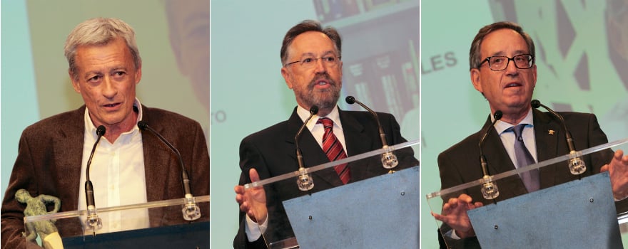 Los premiados Carlos Calderón, Emilio Pérez Trallero y Joaquín Fuentes Biggi. 