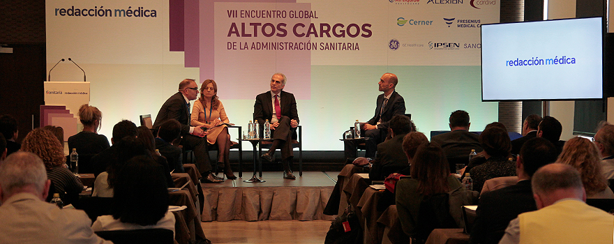 Los participantes de la mesa, en un momento del debate.