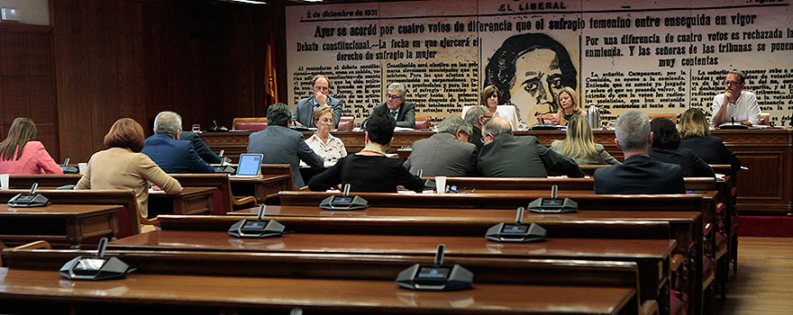 Aspecto de la sala Clara Campoamor, donde ha tenido lugar la Comisión de Sanidad del Senado.