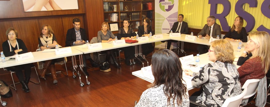 Vista general de la sala donde ha tenido lugar el Aula Inidress para la presentación del Código Ético de la SEPD. 