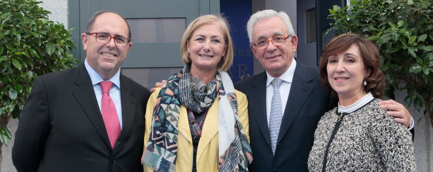 Carlos Moreno, director general de Ordenación Profesional del Ministerio de Sanidad; Inmaculada Alfageme, presidenta de Separ; Jesús Sánchez Martos, consejero de Sanidad de la Comunidad de Madrid; y Emilia Sánchez Chamorro, directora general de Planificación, Investigación y Formación de la Consejería de Sanidad de la Comunidad de Madrid.