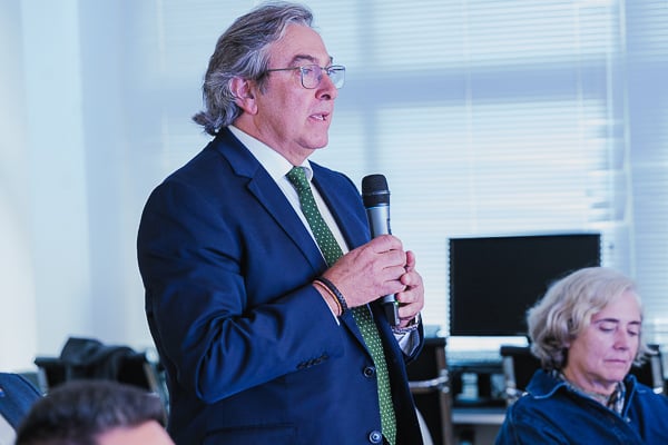 Juan López, director de Ventas de Cirugía Robótica de Abex.