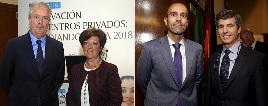 A la izquierda, Luis Mayero y Elena Andradas, en el momento de la clausura del acto. A la derecha, Ricardo López, director general de Sanitaria 2000, con Adolfo Fernández-Valmayor.