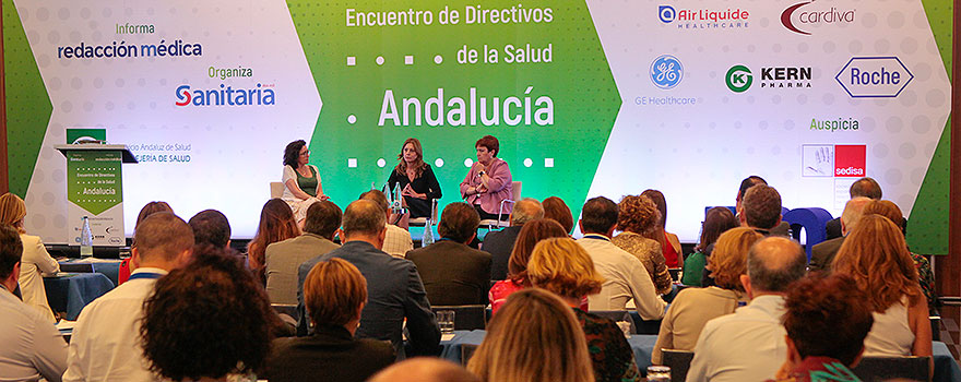 Aspecto de la sala durante la intervención de la consejera en el Encuentro de Directivos de la salud de Andalucía.