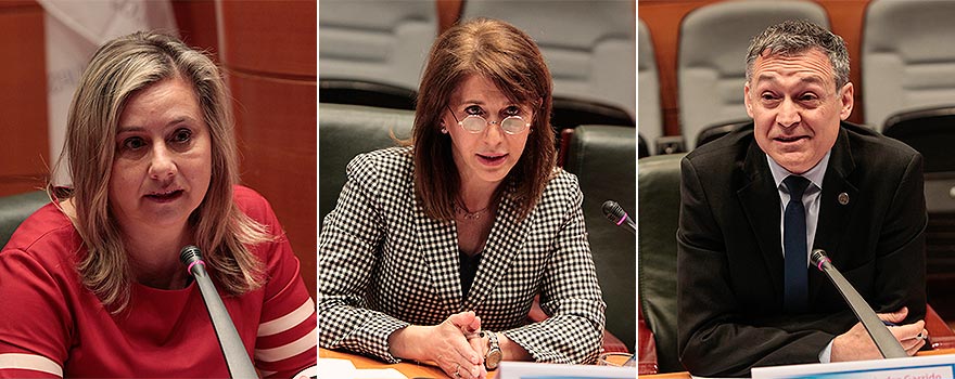 Victoria Begoña Tundidor, portavoz de la Comisión de Sanidad del Grupo Parlamentario Socialista; Rosa María Salazar, directora gerente del Hospital de Guadarrama; Julio Fernández, presidente de la Conferencia Nacional de Decanos de Enfermería.