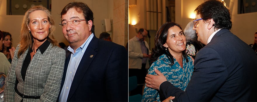 Fernández Vara con Ána Lázaro. A la derecha, el consejero saluda a María Felisa Cepeda Bravo, vicepresidenta de la Comisión de Sanidad en la Asamblea de Extremadura.