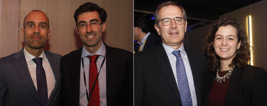 Ricardo López junto a Pablo Blanco, Oncology Product Manager en Roche. A continuación, Salvador Martín Algarra, presidente del Grupo Español de Melanoma, y Marta Urecha, de Roche. 