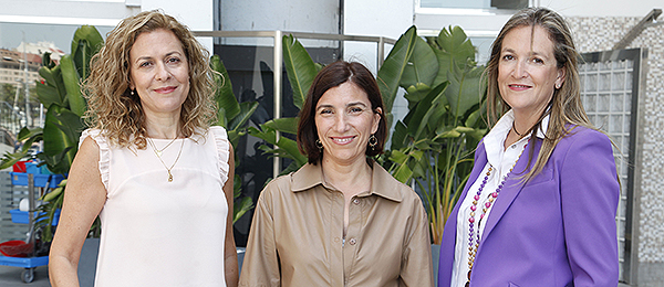 Belén Montañés, Rosa Fuster y Amparo Talens.