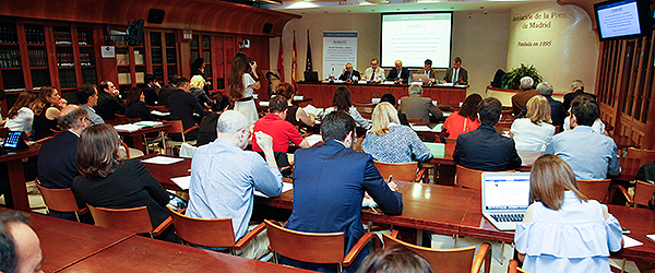 Aspecto de la sala durante la Jornada Fuinsa sobre el informe de Financiación Pública de Medicamentos con Resolución Expresa de no Inclusión en la Prestación Farmacéutica del SNS.