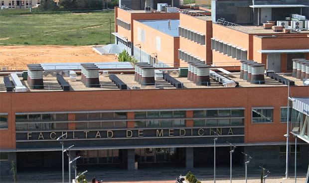 "Asfixia económica" en dos facultades de Medicina españolas