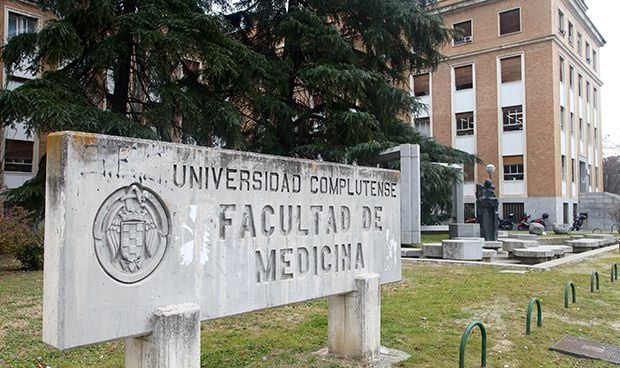 ¿Cuál es la enésima universidad en busca de Facultad de Medicina?