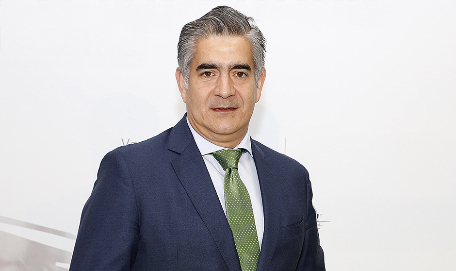 "Detrás del medicamento": el farmacéutico, clave en cada fase