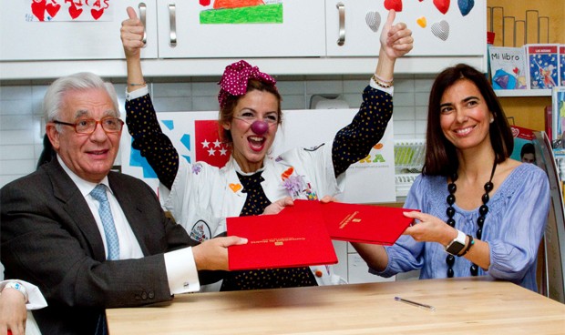 'Doctores sonrisa' para los niños ingresados en los hospitales de Madrid