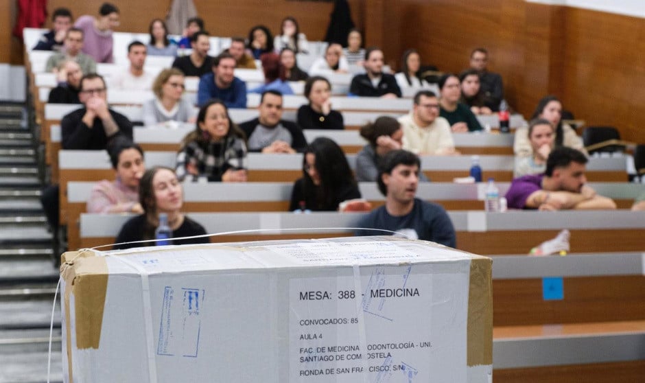  Estudiantes en el examen MIR. 