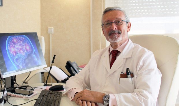 Javier López del Val, neurólogo de HLA Clínica Montpellier.