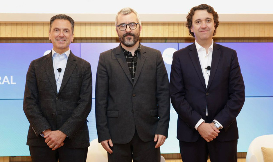 "El Ministerio está implicado en renovar la tecnología sanitaria del SNS"