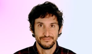 Luis Buzón, portavoz de Seimc, explica en Redacción Médica cómo se contagia el virus y donde hay que tener especial cuidado