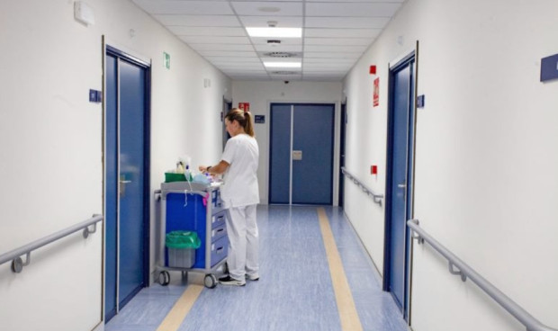 Una estudiante de Enfermería, que se enfrenta a situaciones complejas clínicas en el hospital
