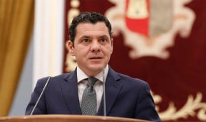 Luis Blázquez, diputado de Vox en Las Cortes de Castilla y León, clama por las sedes del MIR