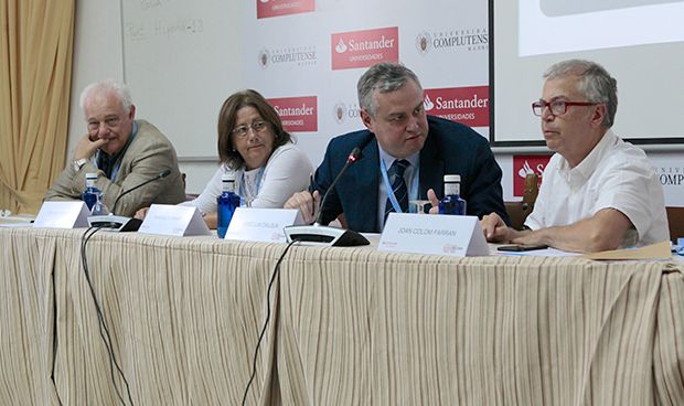 "Es necesario un cribado universal para eliminar la hepatitis C"