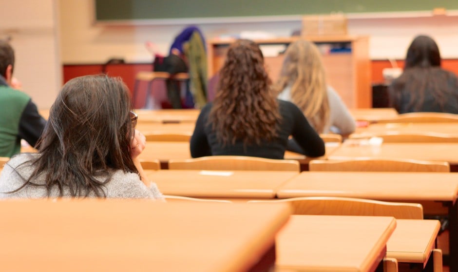 "¿Falta vocación en Medicina? Es que no la aceptan para pagar el alquiler"