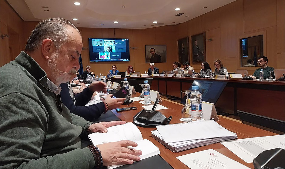 "Hartazgo", jubilación y 3 nuevas reuniones en la cita Sanidad-sindicatos