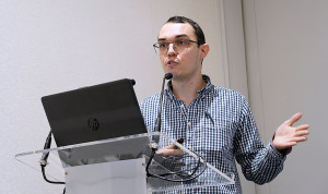  Manuel Carmona, MIR de tercer año en el CS Don Benito Oeste de Badajoz analiza las claves para una buena comunicación científica 