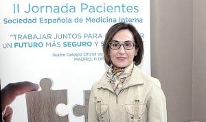 "Hay que enseñar en la facultad a ver la parte psicosocial del enfermo"