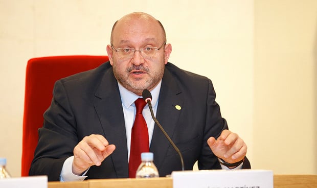 Sáez Martínez: "Aumentar médicos en Familia no sirve si no se valora como especialidad"