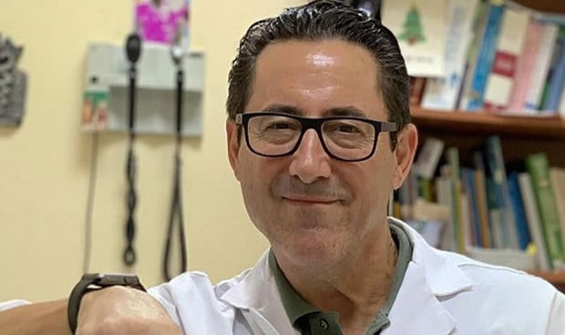 Un médico de Familia explica las consecuencias de hacer turnos de 28 horas cuando hay elecciones.