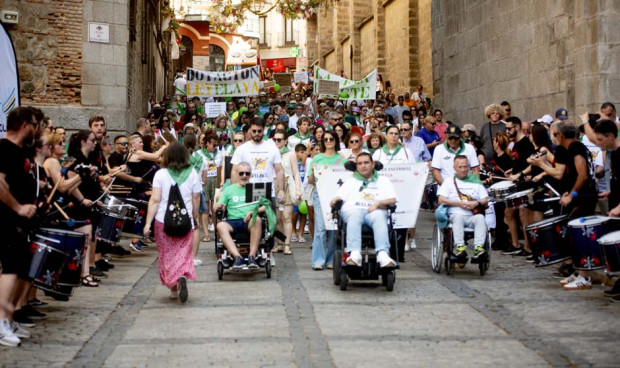 "La atención sanitaria a los pacientes con ELA es claramente insuficiente"