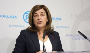 "La consejera Real está inhabilitada para dirigir la sanidad cántabra"