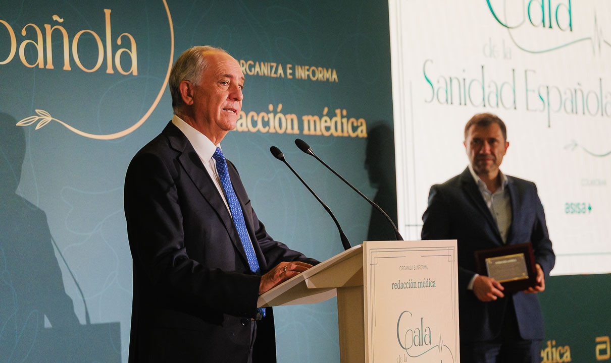Jesús Cañavate, director general de Farmacia en Murcia: "La gestión sanitaria es muy poco agradecida, pero siempre está detrás".