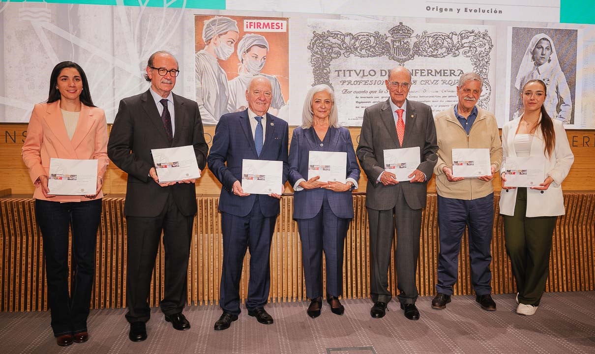  Presentación del libro "El Consejo General de Colegios Oficiales de Enfermería de España: Origen y Evolución".