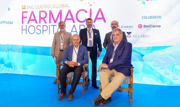 Jesús Manuel Balea, Jon Iñaki Betolaza, Álvaro Lavandeira, Xosé Manuel Rey, y Alberto Morell en el IX Encuentro Global de Farmacia Hospitalaria